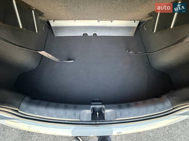 Серый Ниссан Kicks, объемом двигателя 1.6 л и пробегом 60 тыс. км за 16555 $, фото 78 на Automoto.ua