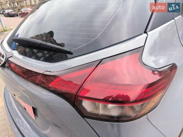 Серый Ниссан Kicks, объемом двигателя 1.6 л и пробегом 59 тыс. км за 14800 $, фото 2 на Automoto.ua