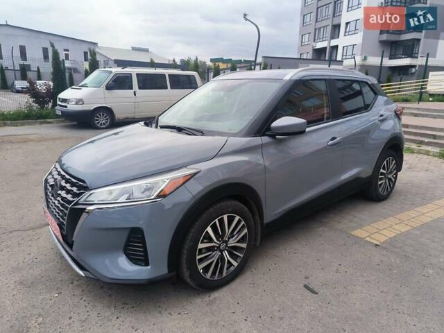 Серый Ниссан Kicks, объемом двигателя 1.6 л и пробегом 59 тыс. км за 14800 $, фото 1 на Automoto.ua