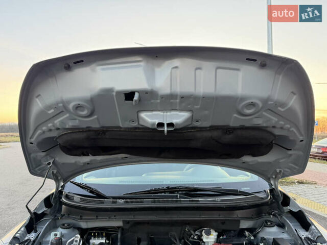 Серый Ниссан Kicks, объемом двигателя 1.6 л и пробегом 60 тыс. км за 16555 $, фото 70 на Automoto.ua