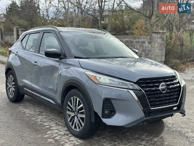 Серый Ниссан Kicks, объемом двигателя 1.6 л и пробегом 122 тыс. км за 12100 $, фото 8 на Automoto.ua