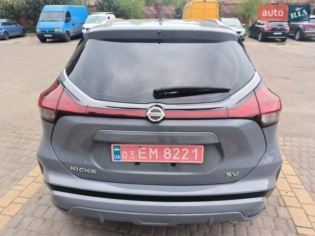 Серый Ниссан Kicks, объемом двигателя 1.6 л и пробегом 59 тыс. км за 14800 $, фото 10 на Automoto.ua