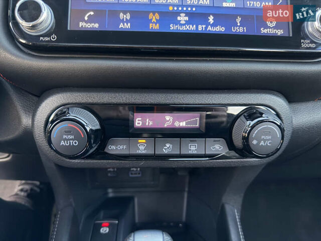 Серый Ниссан Kicks, объемом двигателя 1.6 л и пробегом 60 тыс. км за 16555 $, фото 47 на Automoto.ua