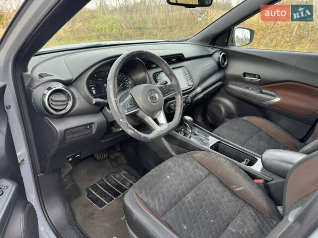 Серый Ниссан Kicks, объемом двигателя 1.6 л и пробегом 122 тыс. км за 12100 $, фото 9 на Automoto.ua