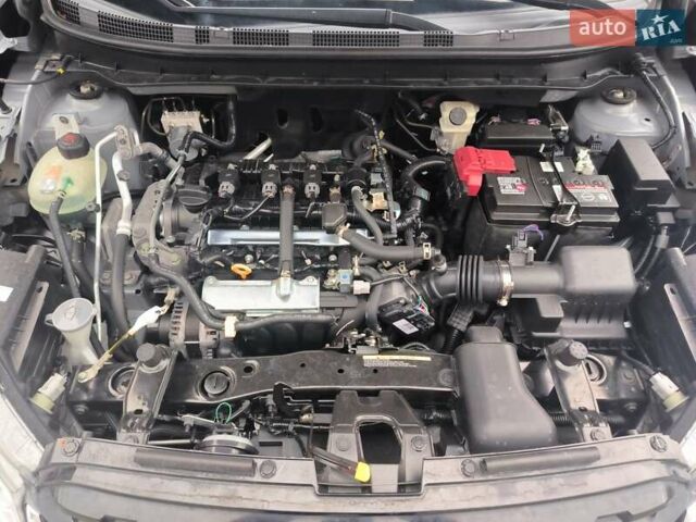 Серый Ниссан Kicks, объемом двигателя 1.6 л и пробегом 59 тыс. км за 14800 $, фото 24 на Automoto.ua