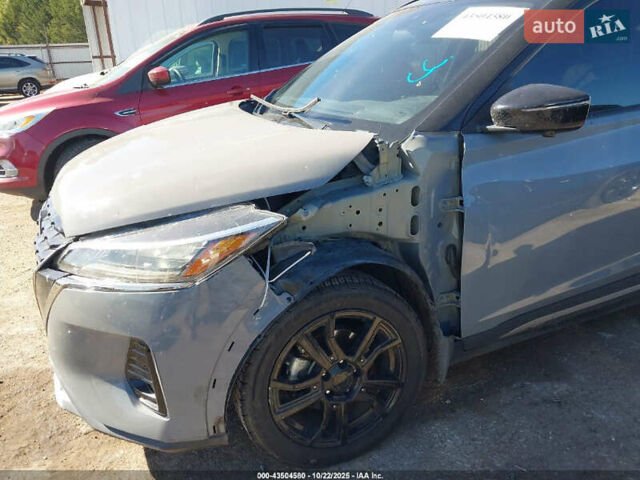 Серый Ниссан Kicks, объемом двигателя 1.6 л и пробегом 48 тыс. км за 3000 $, фото 11 на Automoto.ua