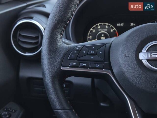 Сірий Ніссан Kicks, об'ємом двигуна 1.6 л та пробігом 49 тис. км за 19999 $, фото 43 на Automoto.ua