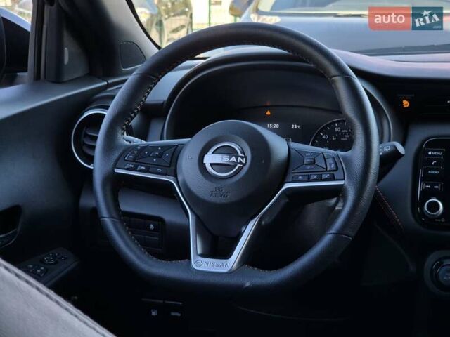 Сірий Ніссан Kicks, об'ємом двигуна 1.6 л та пробігом 49 тис. км за 19999 $, фото 53 на Automoto.ua