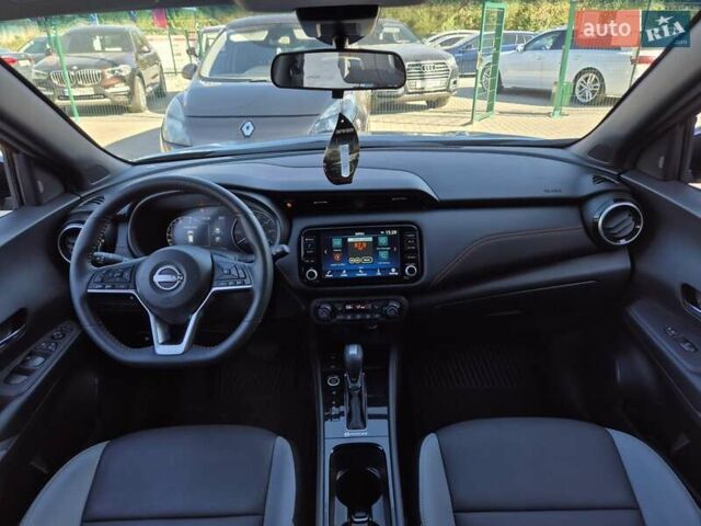Сірий Ніссан Kicks, об'ємом двигуна 1.6 л та пробігом 49 тис. км за 19999 $, фото 56 на Automoto.ua