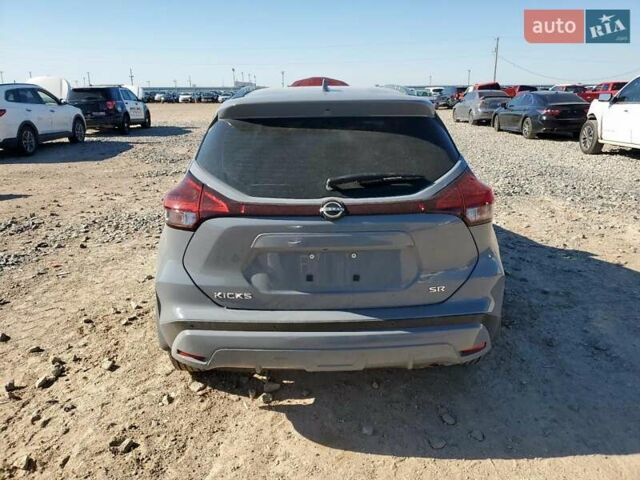 Серый Ниссан Kicks, объемом двигателя 1.6 л и пробегом 8 тыс. км за 4500 $, фото 5 на Automoto.ua