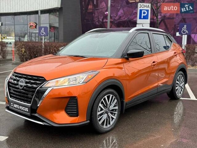 Оранжевый Ниссан Kicks, объемом двигателя 1.6 л и пробегом 7 тыс. км за 19690 $, фото 3 на Automoto.ua