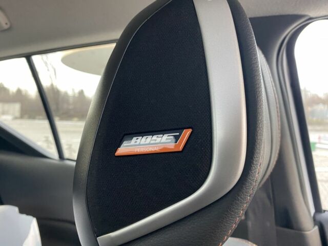 Белый Ниссан Kix, объемом двигателя 1.6 л и пробегом 74 тыс. км за 15400 $, фото 7 на Automoto.ua