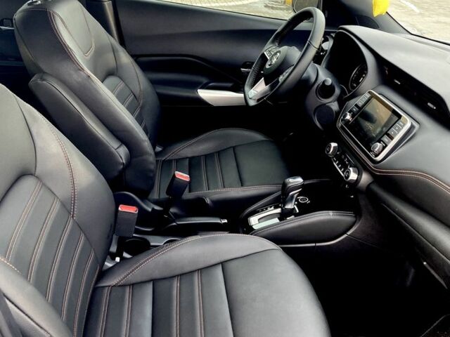 Белый Ниссан Kix, объемом двигателя 1.6 л и пробегом 74 тыс. км за 15400 $, фото 3 на Automoto.ua