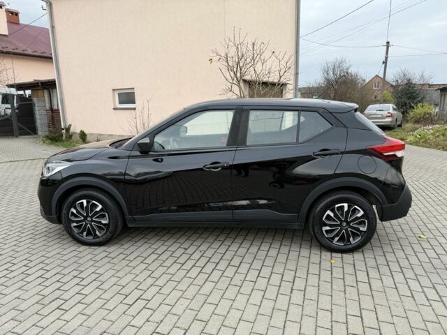 Черный Ниссан Kix, объемом двигателя 1.6 л и пробегом 93 тыс. км за 13500 $, фото 3 на Automoto.ua