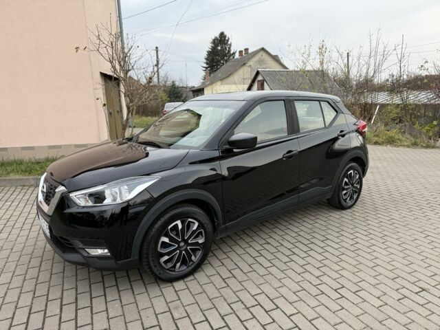 Черный Ниссан Kix, объемом двигателя 1.6 л и пробегом 93 тыс. км за 13500 $, фото 5 на Automoto.ua