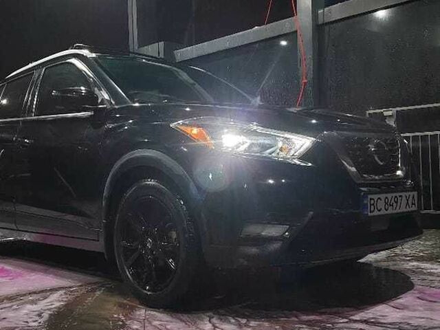 Чорний Ніссан Kix, об'ємом двигуна 1.6 л та пробігом 108 тис. км за 16999 $, фото 1 на Automoto.ua