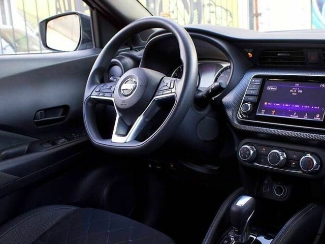 Сірий Ніссан Kix, об'ємом двигуна 0 л та пробігом 86 тис. км за 8900 $, фото 13 на Automoto.ua