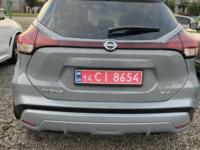 Серый Ниссан Kix, объемом двигателя 1.6 л и пробегом 60 тыс. км за 15200 $, фото 1 на Automoto.ua