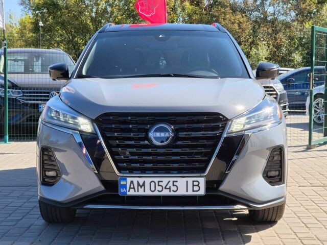 Сірий Ніссан Kix, об'ємом двигуна 1.6 л та пробігом 49 тис. км за 19499 $, фото 1 на Automoto.ua