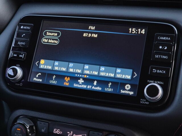 Сірий Ніссан Kix, об'ємом двигуна 1.6 л та пробігом 49 тис. км за 19499 $, фото 18 на Automoto.ua