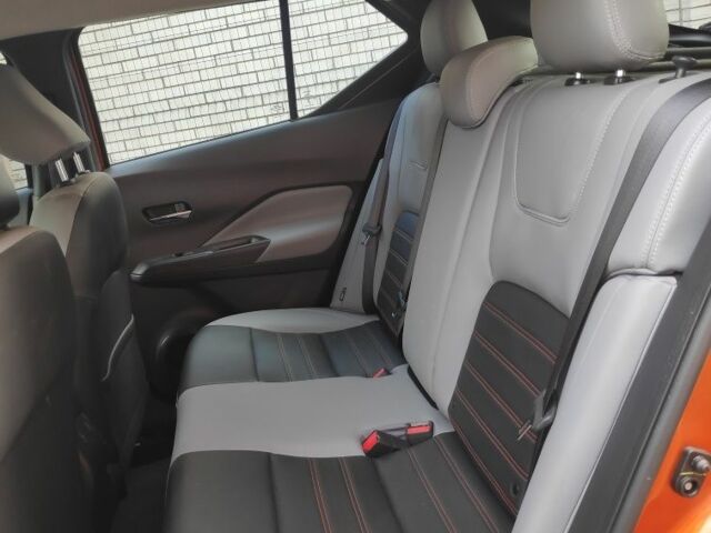 Оранжевый Ниссан Kix, объемом двигателя 1.6 л и пробегом 23 тыс. км за 17999 $, фото 17 на Automoto.ua