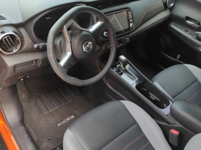 Оранжевый Ниссан Kix, объемом двигателя 1.6 л и пробегом 23 тыс. км за 17999 $, фото 10 на Automoto.ua