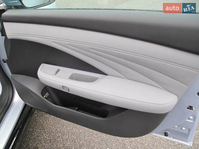 Серый Ниссан N7, объемом двигателя 0 л и пробегом 2 тыс. км за 36800 $, фото 20 на Automoto.ua