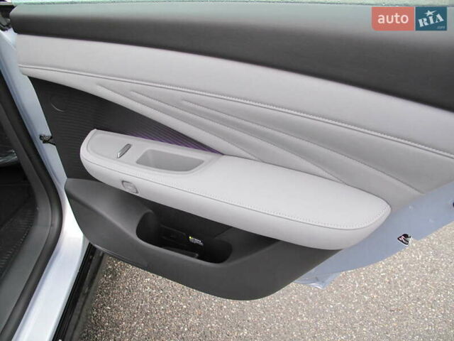 Серый Ниссан N7, объемом двигателя 0 л и пробегом 2 тыс. км за 36800 $, фото 41 на Automoto.ua