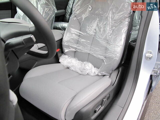 Серый Ниссан N7, объемом двигателя 0 л и пробегом 2 тыс. км за 36800 $, фото 38 на Automoto.ua