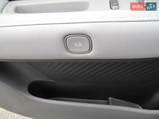 Серый Ниссан N7, объемом двигателя 0 л и пробегом 2 тыс. км за 36800 $, фото 116 на Automoto.ua