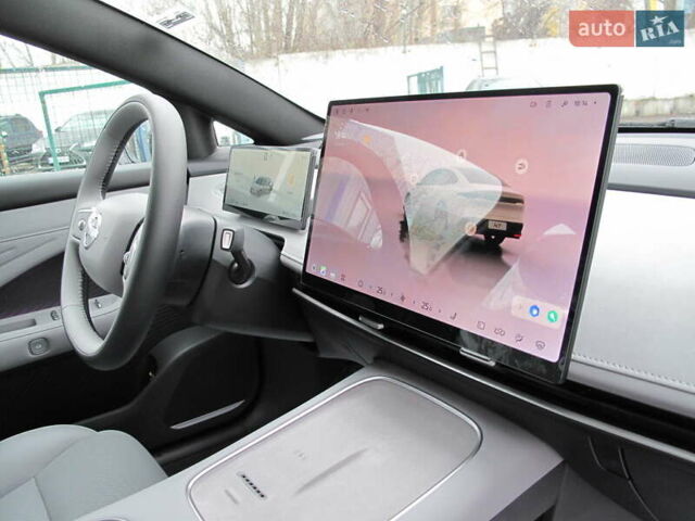 Серый Ниссан N7, объемом двигателя 0 л и пробегом 2 тыс. км за 36800 $, фото 27 на Automoto.ua