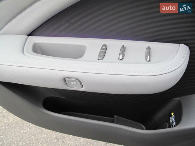 Серый Ниссан N7, объемом двигателя 0 л и пробегом 2 тыс. км за 36800 $, фото 115 на Automoto.ua