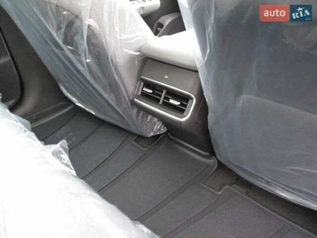 Серый Ниссан N7, объемом двигателя 0 л и пробегом 2 тыс. км за 36800 $, фото 49 на Automoto.ua