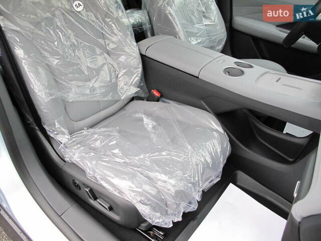 Серый Ниссан N7, объемом двигателя 0 л и пробегом 2 тыс. км за 36800 $, фото 36 на Automoto.ua