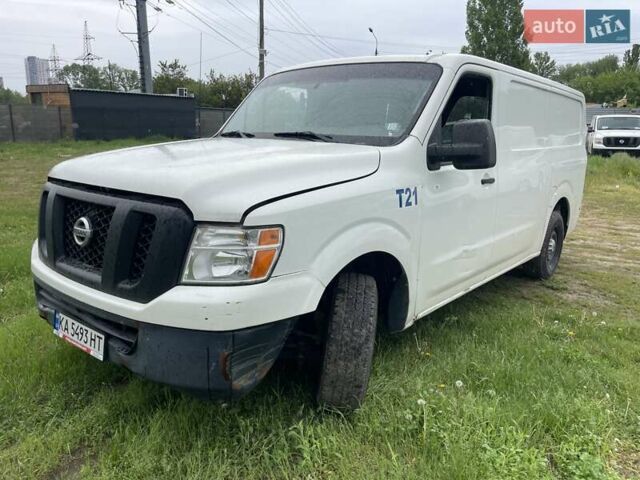 Белый Ниссан NV1500, объемом двигателя 4 л и пробегом 109 тыс. км за 8500 $, фото 1 на Automoto.ua