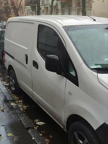 Білий Ніссан NV200, об'ємом двигуна 1.46 л та пробігом 268 тис. км за 5500 $, фото 2 на Automoto.ua