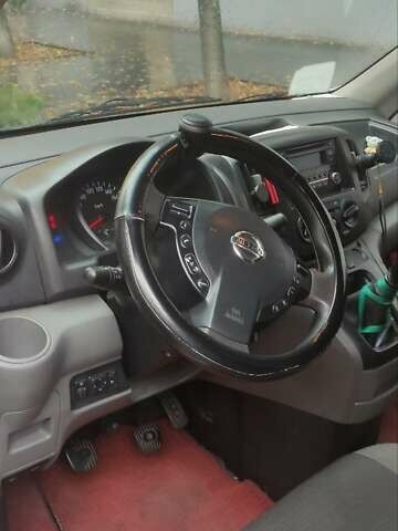 Білий Ніссан NV200, об'ємом двигуна 1.46 л та пробігом 268 тис. км за 5500 $, фото 3 на Automoto.ua