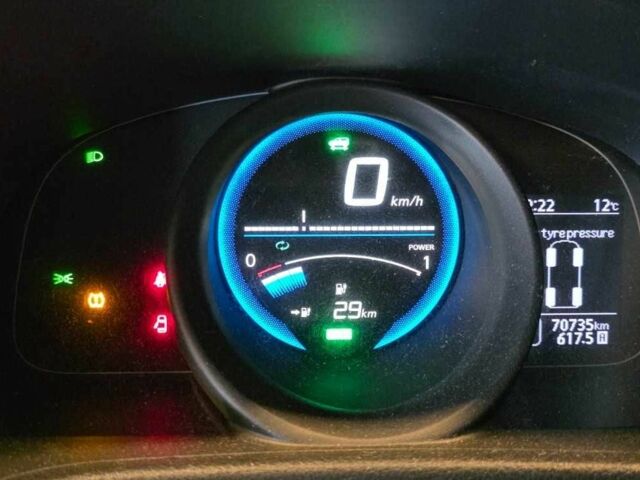 Белый Ниссан NV200, объемом двигателя 0 л и пробегом 70 тыс. км за 8100 $, фото 4 на Automoto.ua