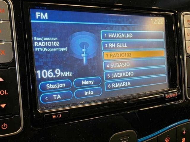 Белый Ниссан NV200, объемом двигателя 0 л и пробегом 70 тыс. км за 8100 $, фото 5 на Automoto.ua