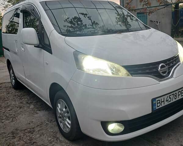 Білий Ніссан NV200, об'ємом двигуна 1.46 л та пробігом 205 тис. км за 11300 $, фото 17 на Automoto.ua