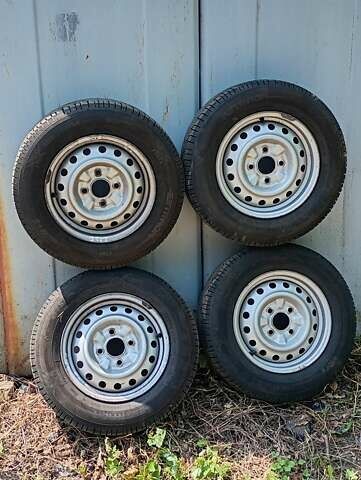 Белый Ниссан NV200, объемом двигателя 1.46 л и пробегом 318 тыс. км за 7400 $, фото 17 на Automoto.ua