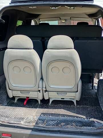 Белый Ниссан NV200, объемом двигателя 1.46 л и пробегом 318 тыс. км за 7400 $, фото 16 на Automoto.ua