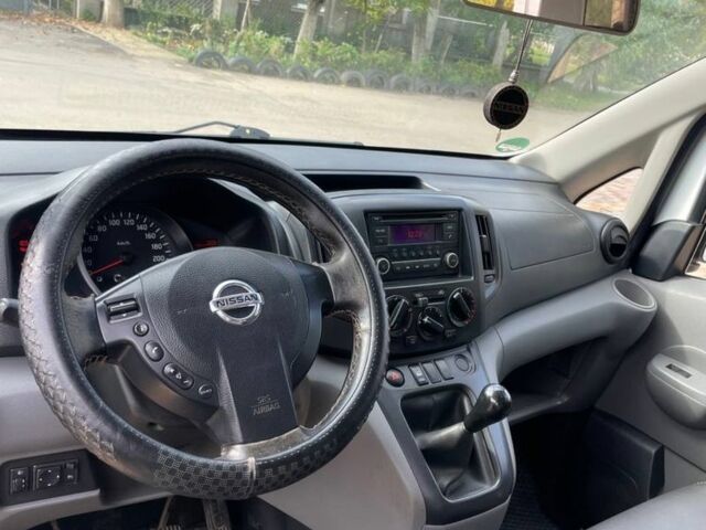 Білий Ніссан NV200, об'ємом двигуна 1.5 л та пробігом 244 тис. км за 7600 $, фото 7 на Automoto.ua