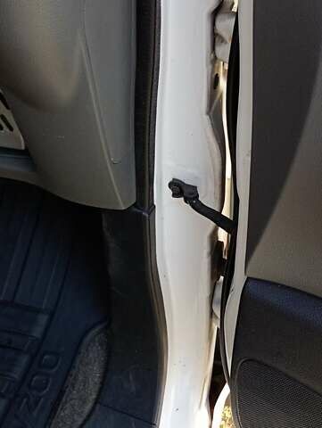 Білий Ніссан NV200, об'ємом двигуна 1.5 л та пробігом 324 тис. км за 8300 $, фото 22 на Automoto.ua