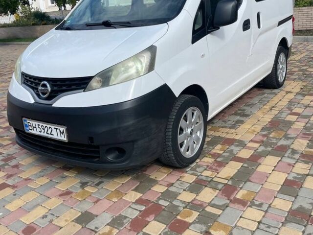 Білий Ніссан NV200, об'ємом двигуна 1.5 л та пробігом 244 тис. км за 7600 $, фото 1 на Automoto.ua