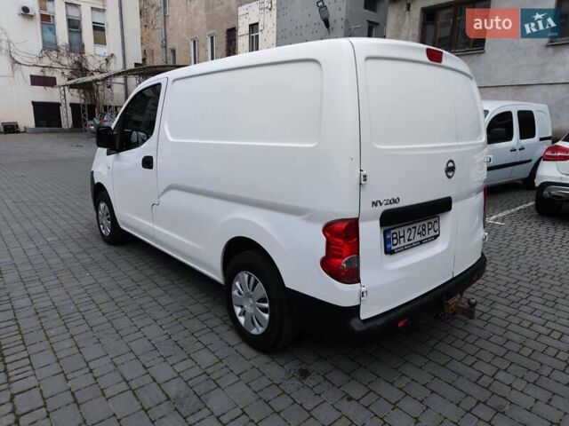Білий Ніссан NV200, об'ємом двигуна 1.46 л та пробігом 245 тис. км за 6000 $, фото 2 на Automoto.ua