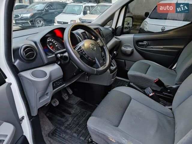 Білий Ніссан NV200, об'ємом двигуна 1.46 л та пробігом 245 тис. км за 6000 $, фото 15 на Automoto.ua