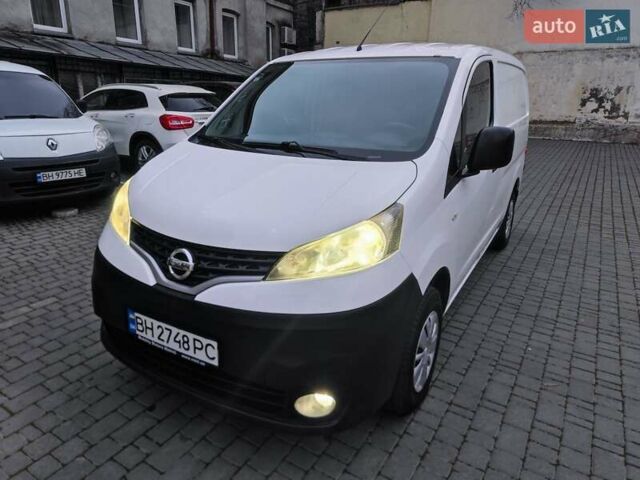 Білий Ніссан NV200, об'ємом двигуна 1.46 л та пробігом 245 тис. км за 6000 $, фото 10 на Automoto.ua