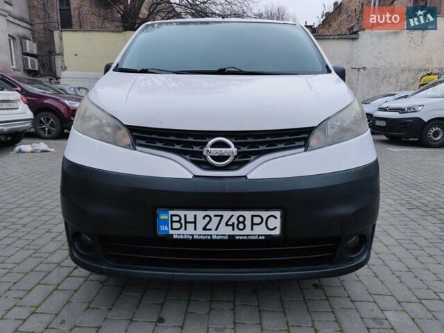 Білий Ніссан NV200, об'ємом двигуна 1.46 л та пробігом 245 тис. км за 6000 $, фото 8 на Automoto.ua