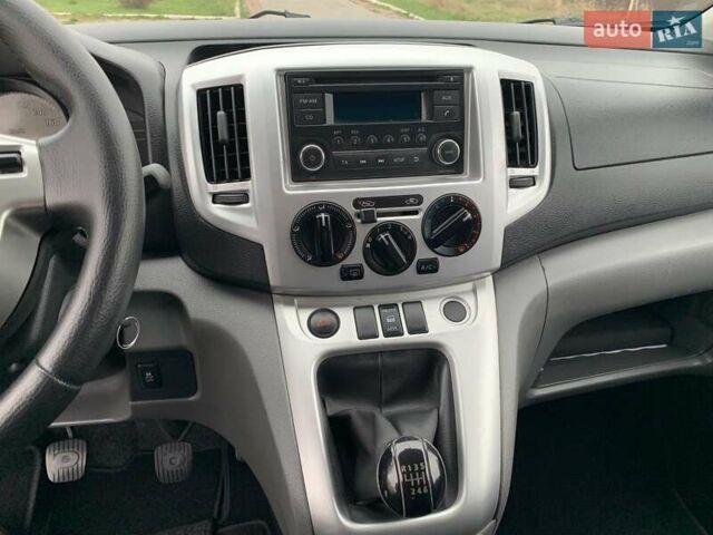 Білий Ніссан NV200, об'ємом двигуна 1.5 л та пробігом 190 тис. км за 12800 $, фото 20 на Automoto.ua